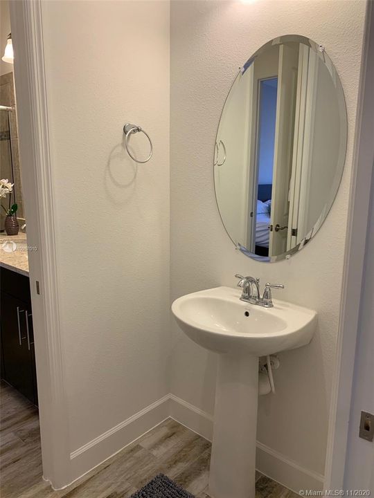 Recently Rented: $2,100 (4 beds, 4 baths, 2282 Square Feet)