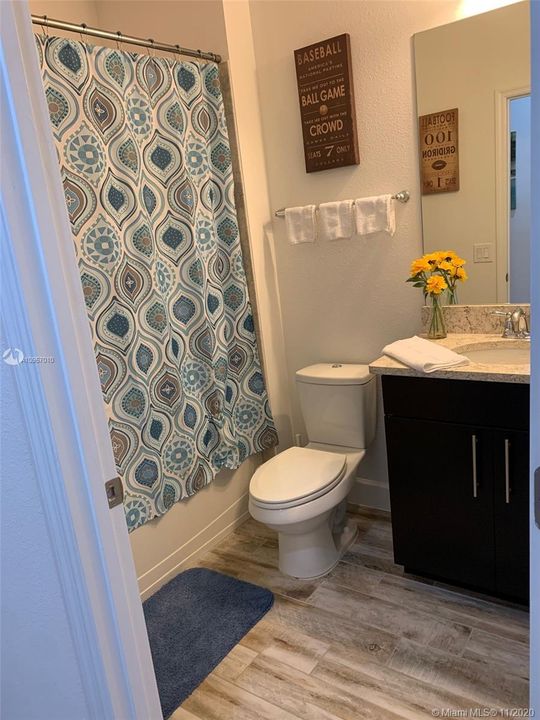Recently Rented: $2,100 (4 beds, 4 baths, 2282 Square Feet)