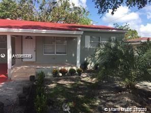 Recently Rented: $2,000 (4 beds, 2 baths, 1327 Square Feet)