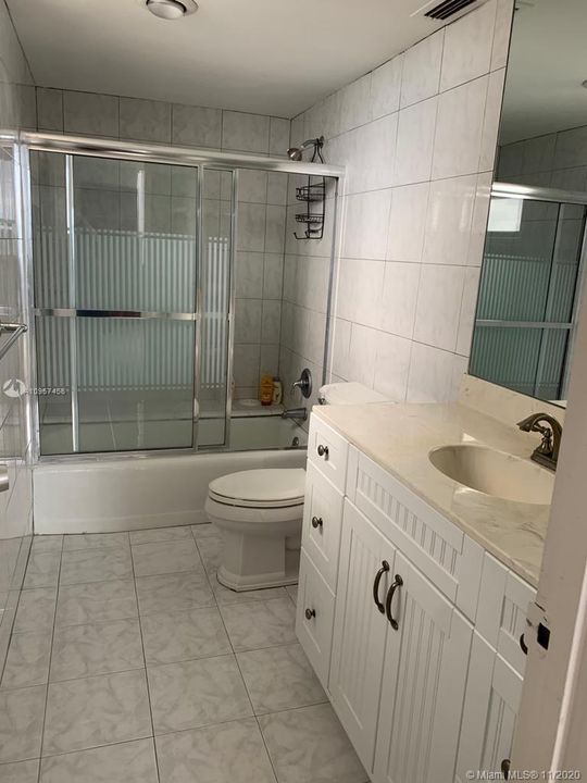 Recientemente alquilado: $2,500 (2 camas, 2 baños, 1412 Pies cuadrados)