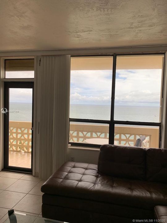 Recientemente alquilado: $2,500 (2 camas, 2 baños, 1412 Pies cuadrados)