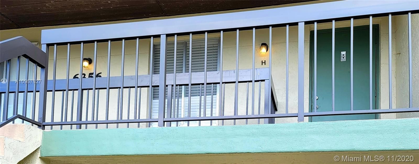 Vendido Recientemente: $174,900 (2 camas, 2 baños, 860 Pies cuadrados)
