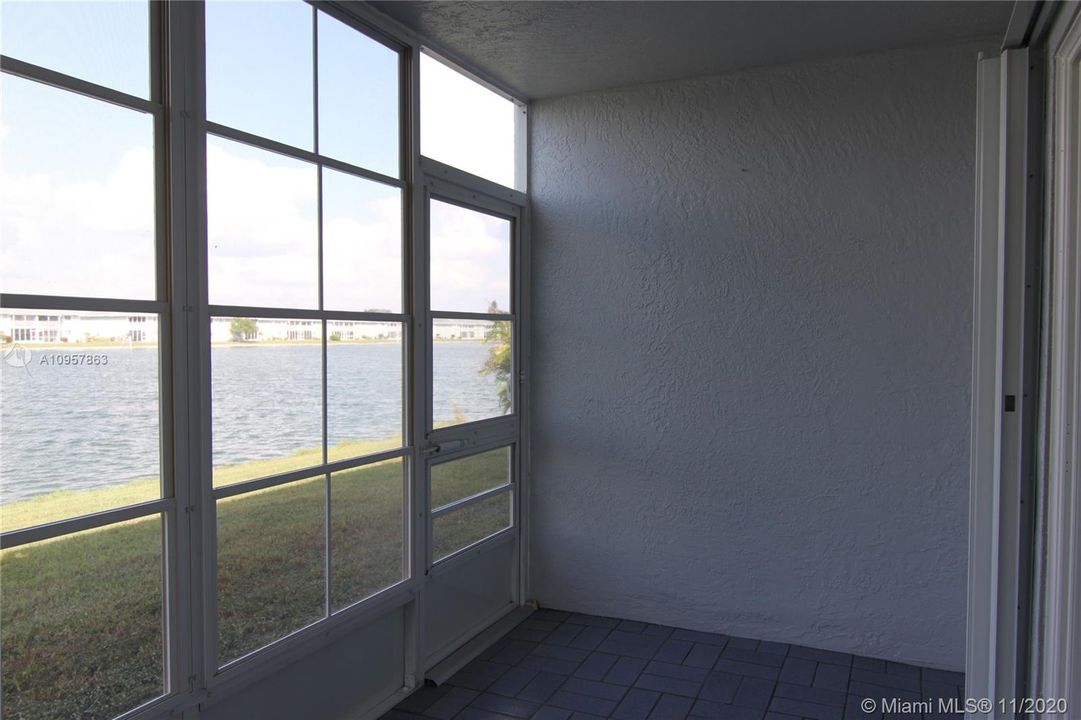 Vendido Recientemente: $144,500 (2 camas, 2 baños, 0 Pies cuadrados)