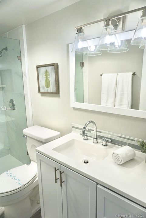 Recently Sold: $209,000 (2 beds, 2 baths, 910 Square Feet)