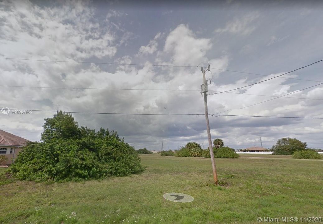 Vendido Recientemente: $11,900 (0.23 acres)