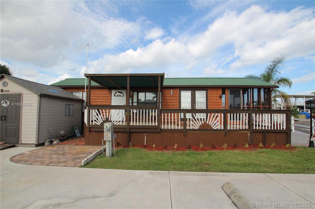 Recently Sold: $82,000 (1 beds, 1 baths, 385 Square Feet)