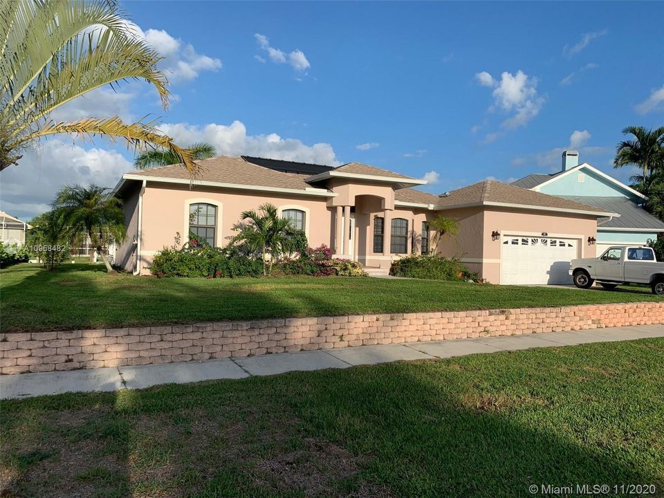 Recently Sold: $825,000 (3 beds, 2 baths, 0 Square Feet)