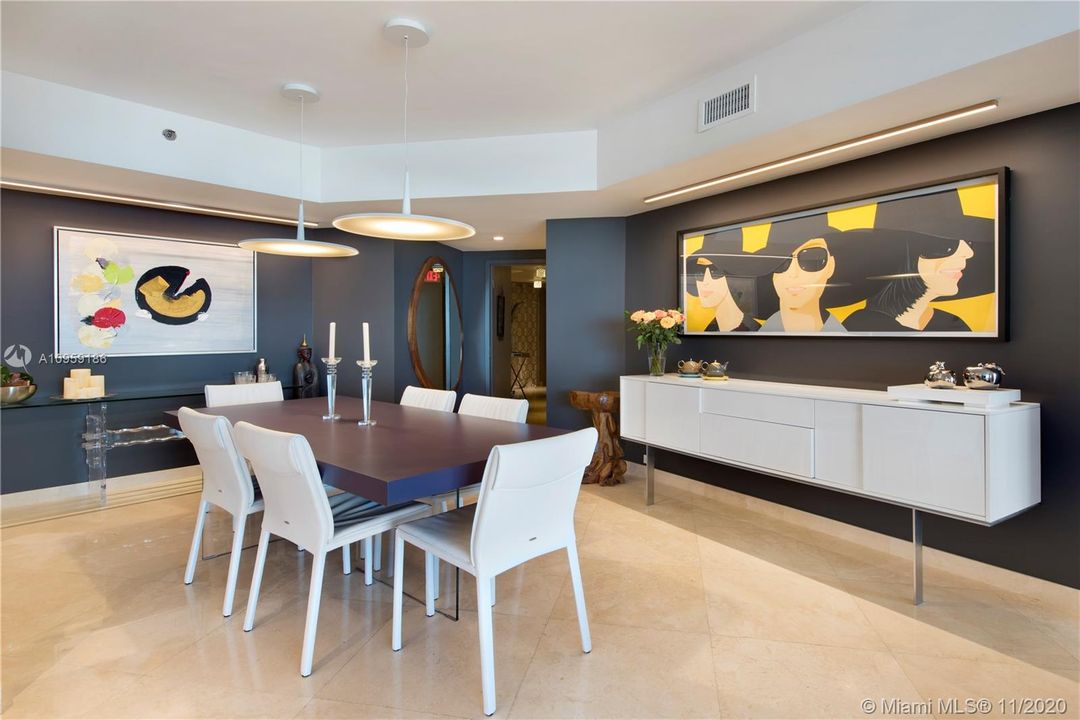 Recently Rented: $8,000 (2 beds, 2 baths, 1759 Square Feet)