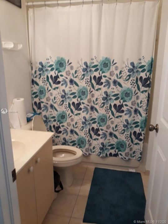 最近租的: $700 (4 贝兹, 2 浴室, 1987 平方英尺)