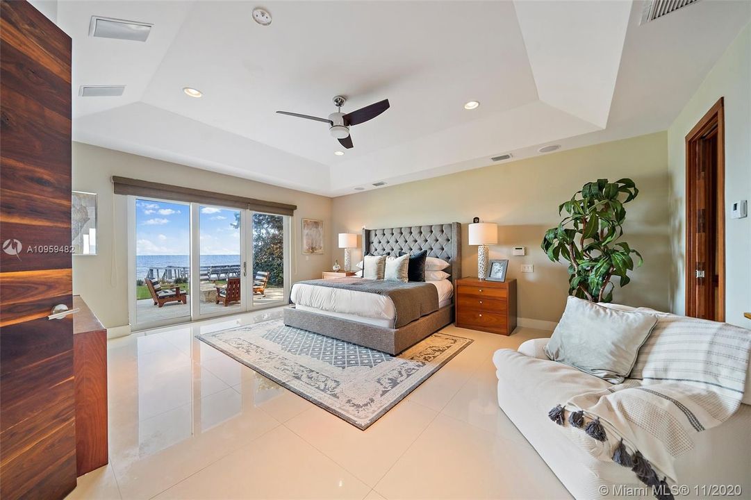 Recently Rented: $70,000 (4 beds, 4 baths, 3740 Square Feet)