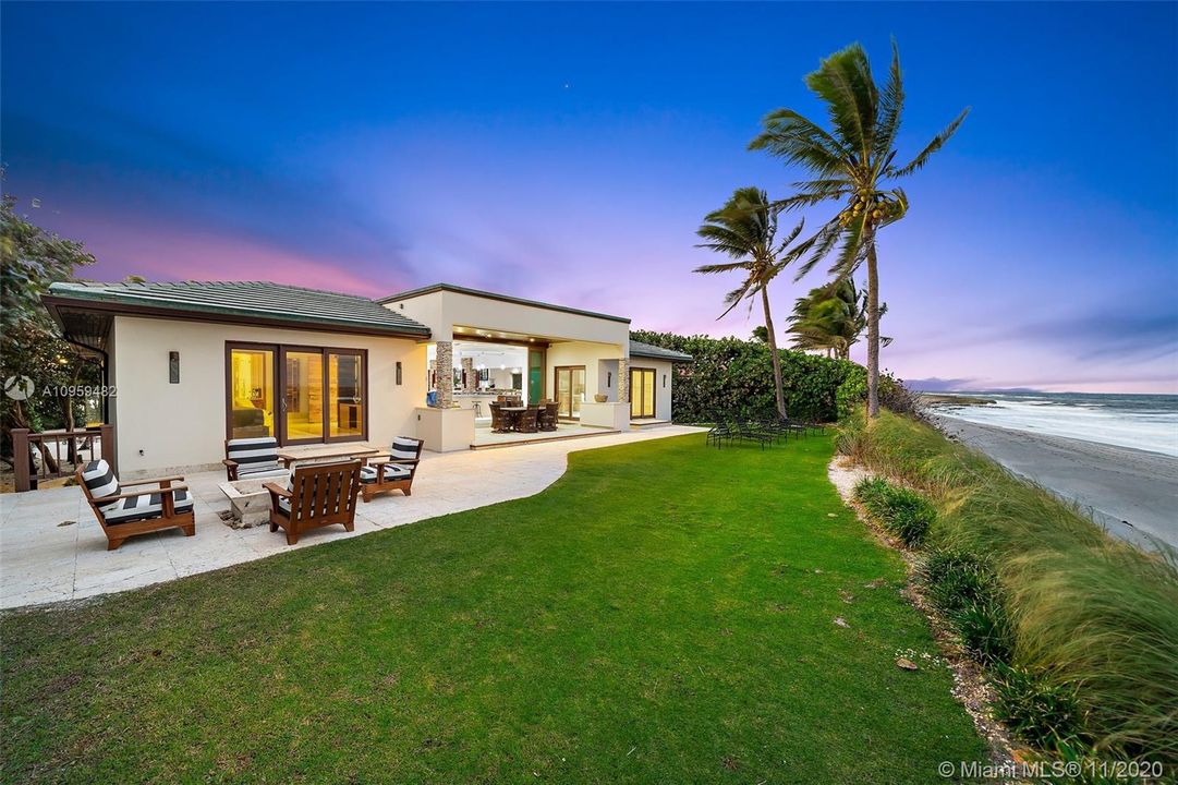 Recently Rented: $70,000 (4 beds, 4 baths, 3740 Square Feet)