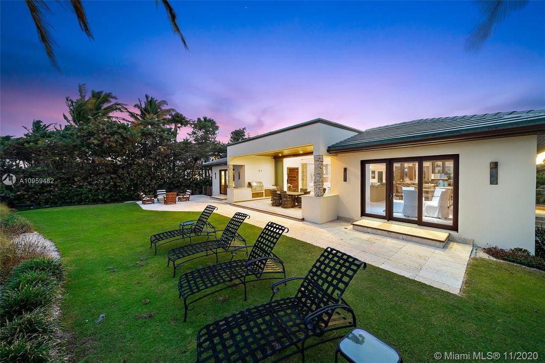 Recently Rented: $70,000 (4 beds, 4 baths, 3740 Square Feet)