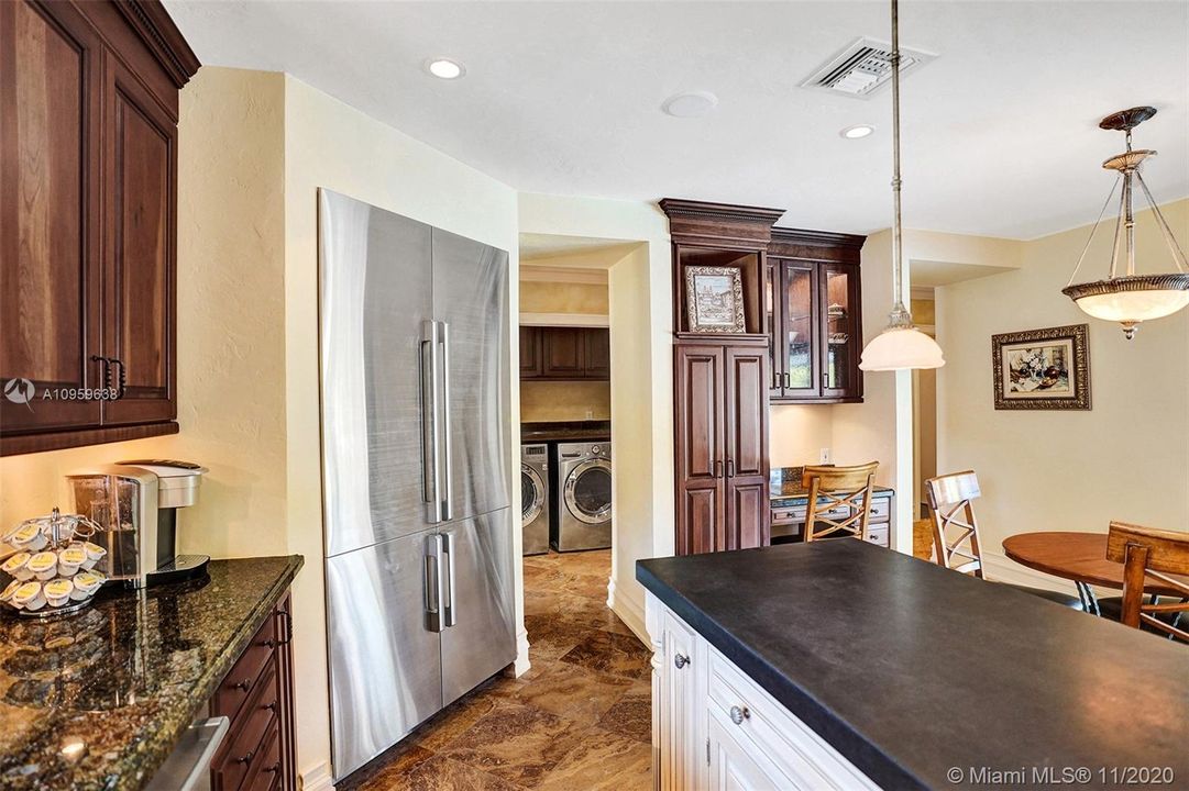 Recently Sold: $1,500,000 (3 beds, 3 baths, 3205 Square Feet)