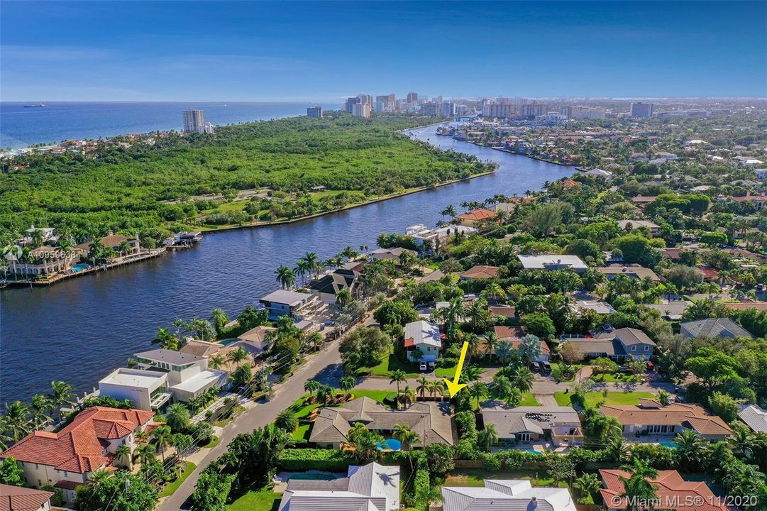 Recently Sold: $1,500,000 (3 beds, 3 baths, 3205 Square Feet)