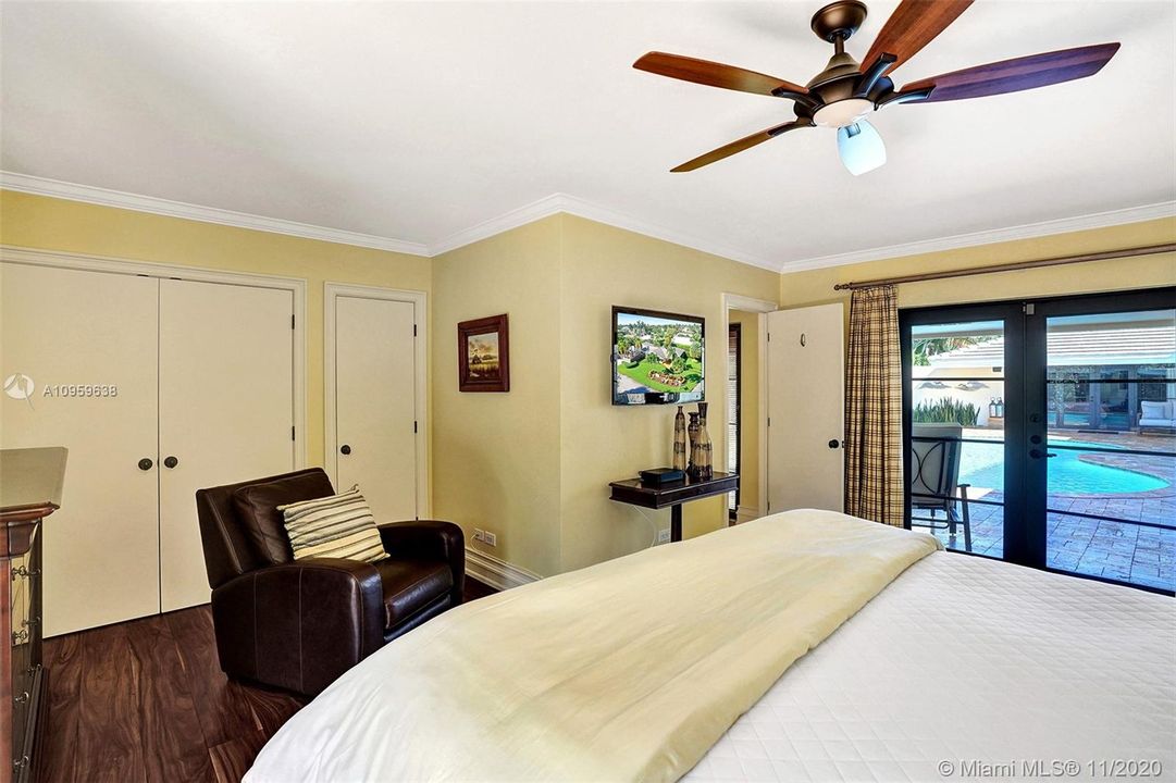 Recently Sold: $1,500,000 (3 beds, 3 baths, 3205 Square Feet)