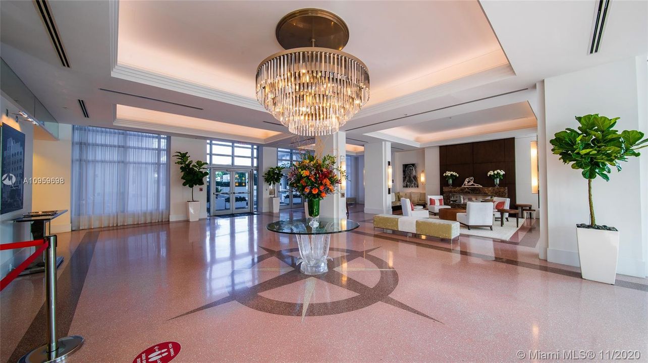 Vendido Recientemente: $14,900,000 (4 camas, 4 baños, 3911 Pies cuadrados)