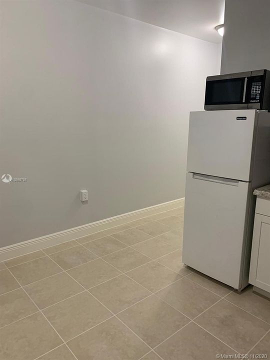 Recently Rented: $800 (1 beds, 1 baths, 0 Square Feet)