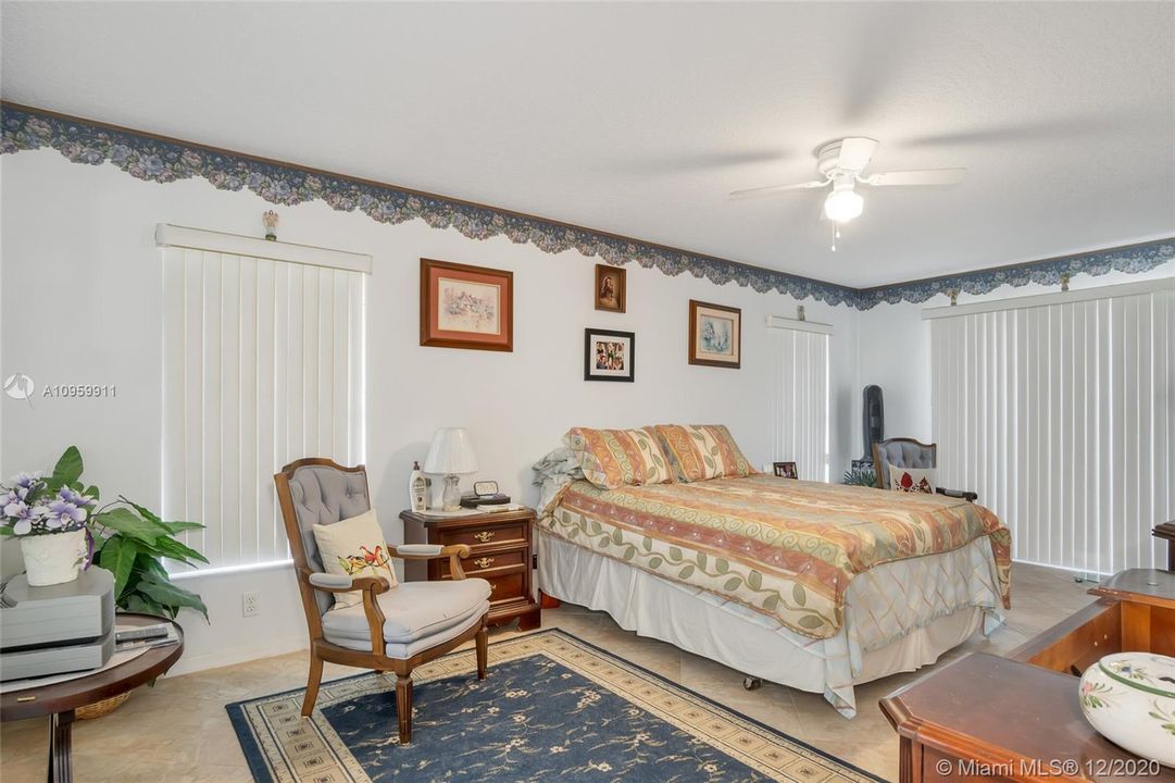 Recently Sold: $230,000 (2 beds, 2 baths, 0 Square Feet)