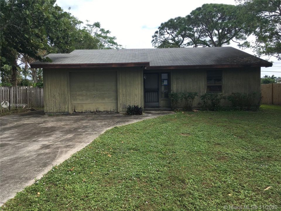 Recently Sold: $189,900 (2 beds, 2 baths, 1008 Square Feet)