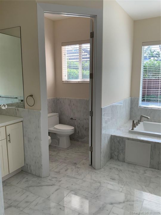 Recently Rented: $7,500 (5 beds, 5 baths, 3615 Square Feet)