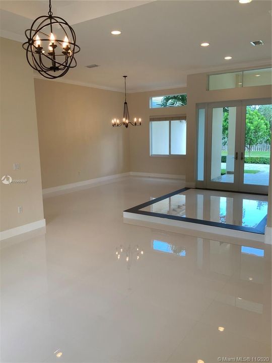 Recently Rented: $7,500 (5 beds, 5 baths, 3615 Square Feet)