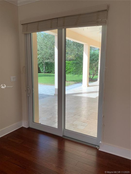 Recently Rented: $7,500 (5 beds, 5 baths, 3615 Square Feet)