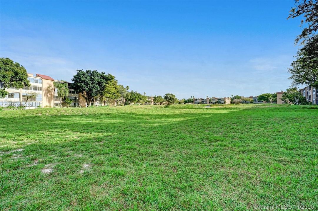 Recently Sold: $128,000 (2 beds, 2 baths, 1100 Square Feet)
