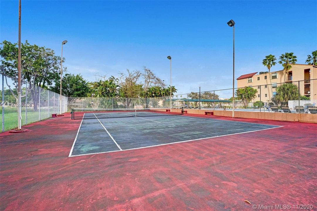 Recently Sold: $128,000 (2 beds, 2 baths, 1100 Square Feet)