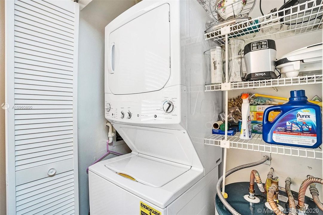 Recently Sold: $128,000 (2 beds, 2 baths, 1100 Square Feet)