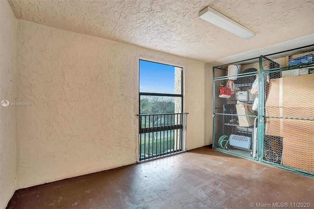 Recently Sold: $128,000 (2 beds, 2 baths, 1100 Square Feet)