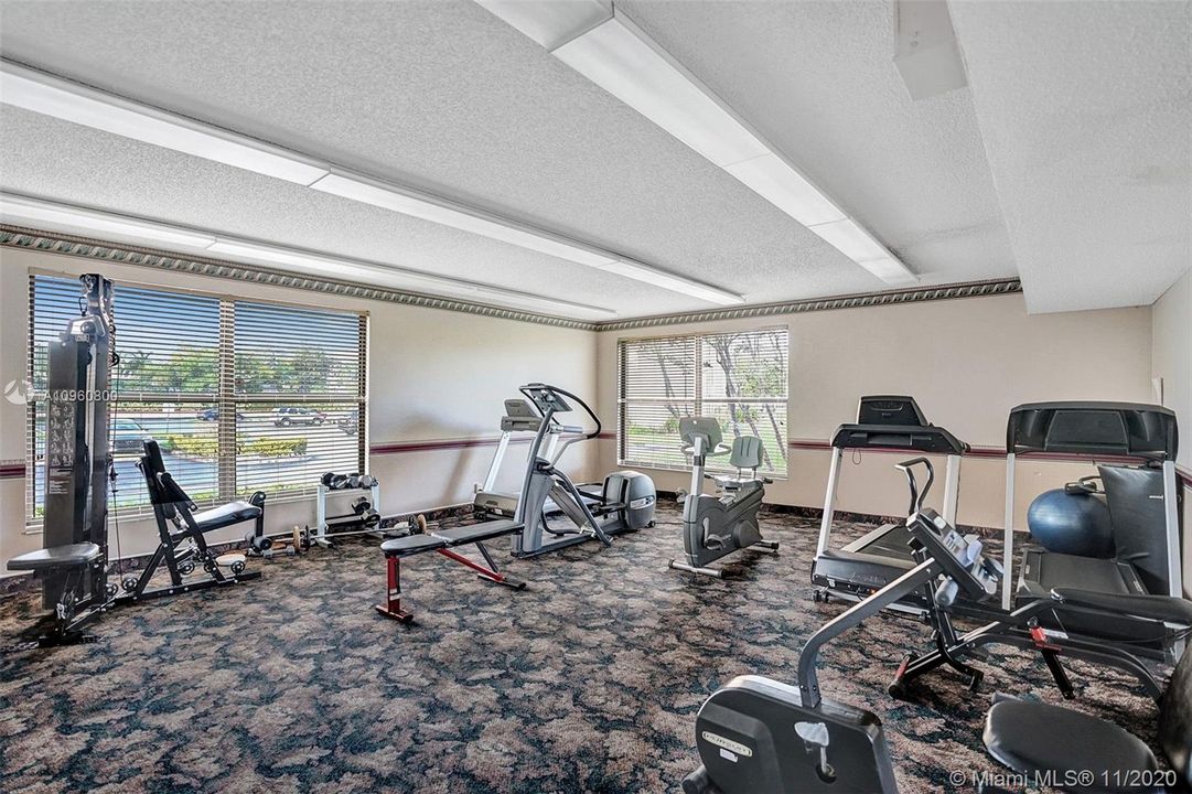 Recently Sold: $128,000 (2 beds, 2 baths, 1100 Square Feet)