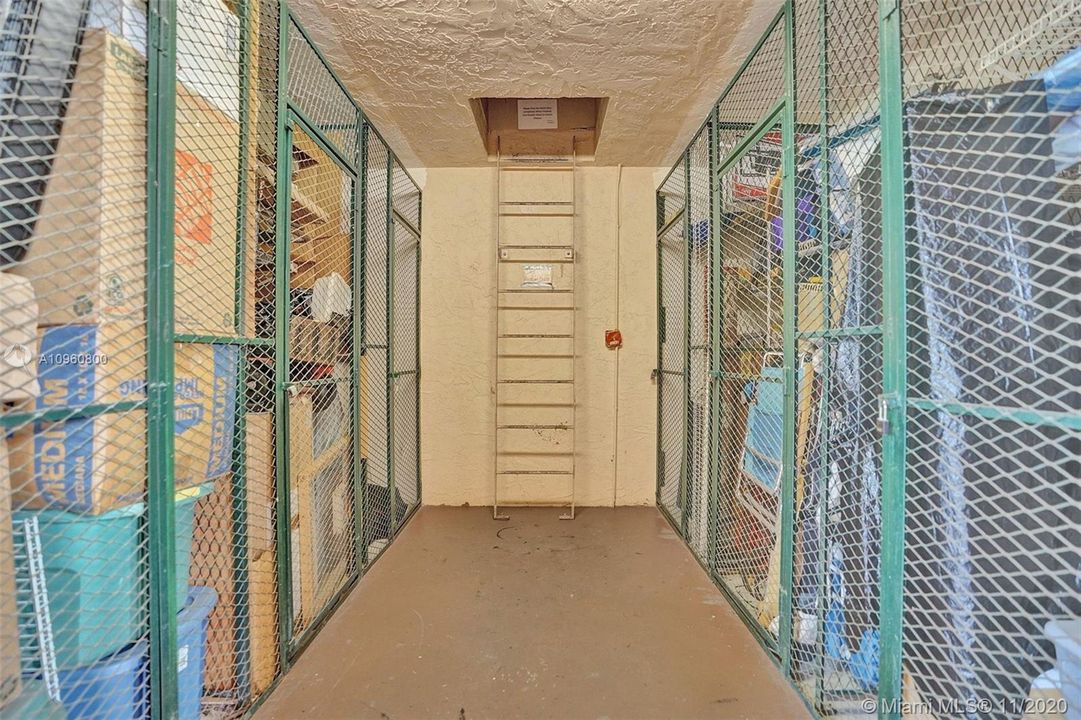 Recently Sold: $128,000 (2 beds, 2 baths, 1100 Square Feet)