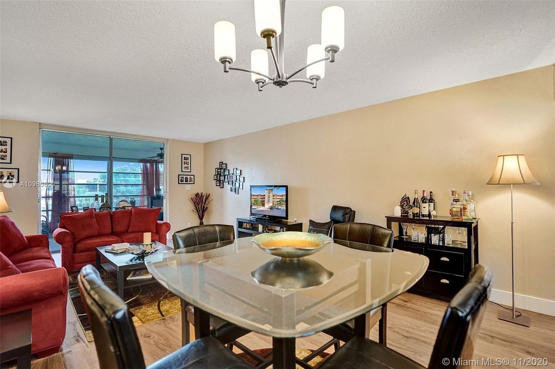 Recently Sold: $128,000 (2 beds, 2 baths, 1100 Square Feet)