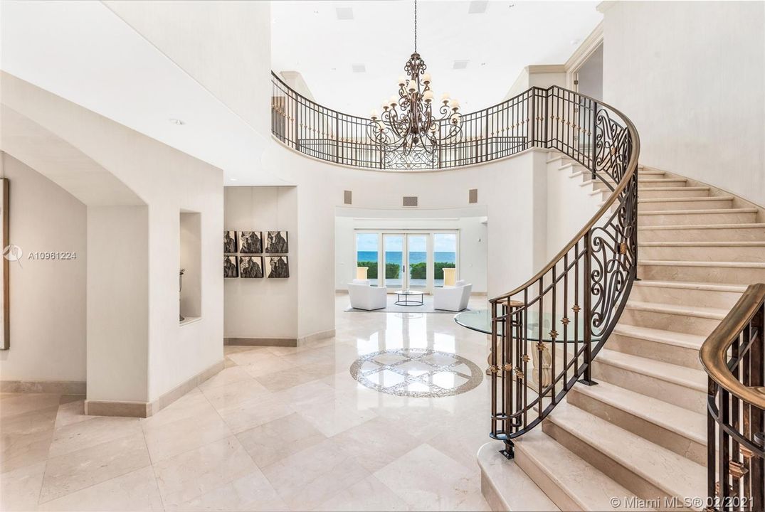 Recently Sold: $17,500,000 (7 beds, 6 baths, 6064 Square Feet)