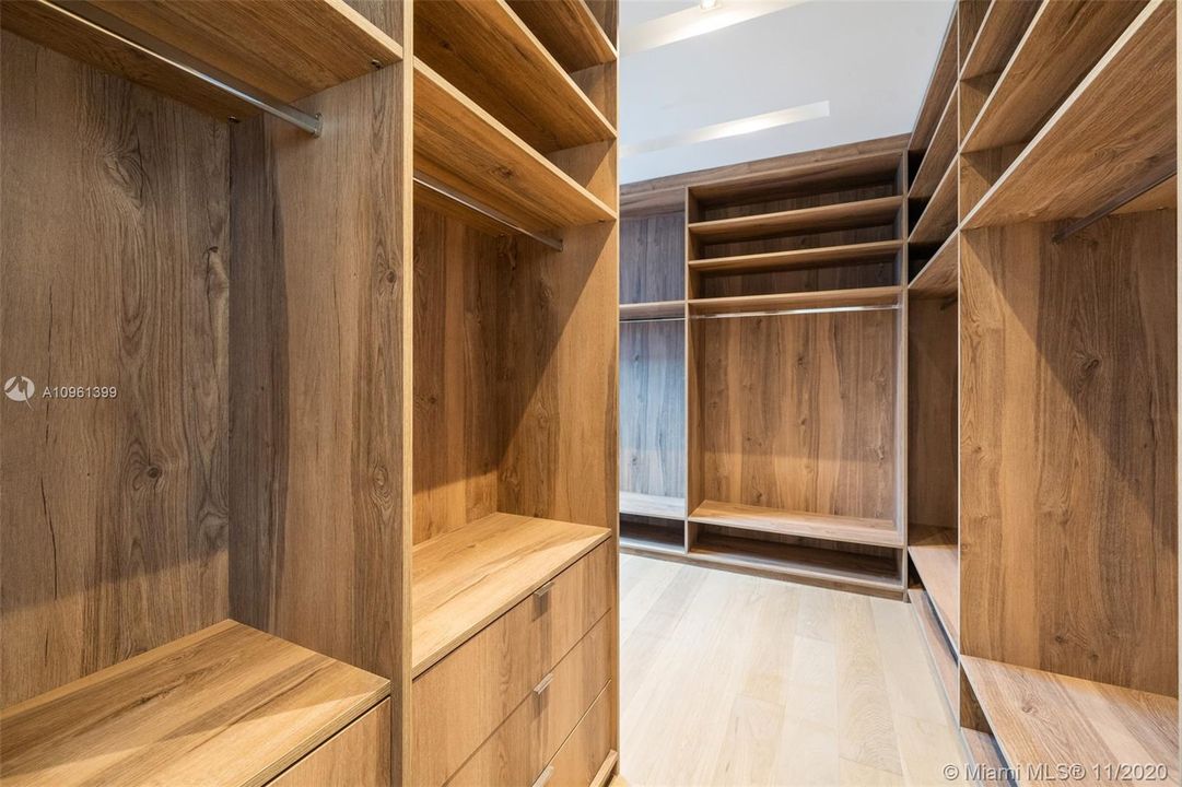 Недавно арендовано: $45,000 (4 спален, 6 ванн, 0 Квадратных фут)