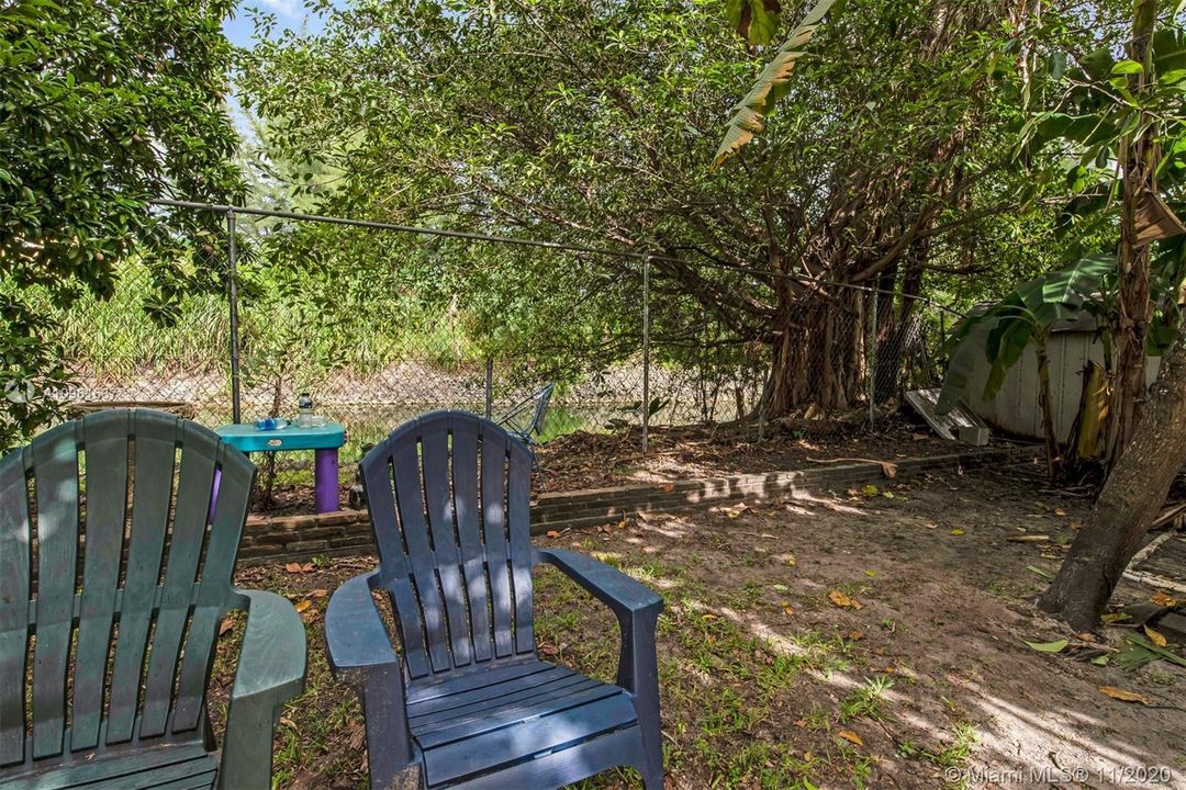 Vendido Recientemente: $399,900 (4 camas, 3 baños, 1503 Pies cuadrados)