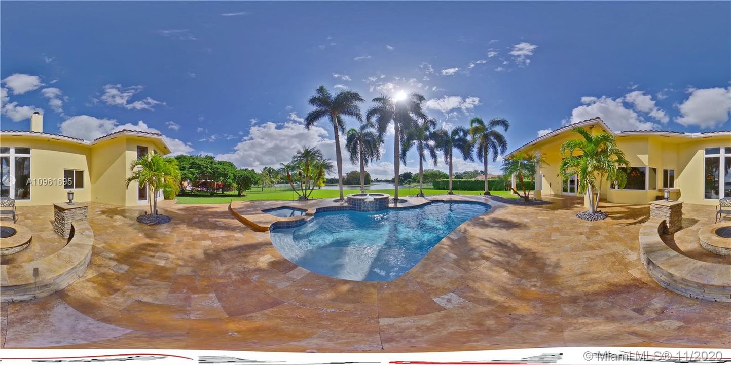 Recently Sold: $1,495,000 (5 beds, 5 baths, 4808 Square Feet)