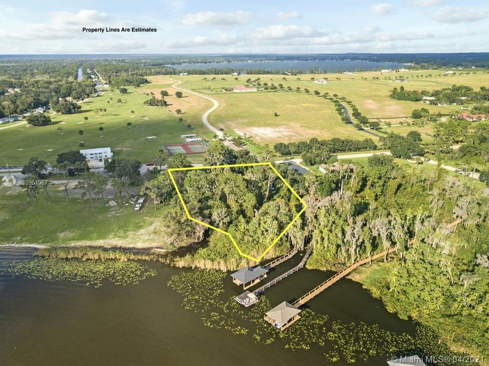 Недавно продано: $137,500 (0.70 acres)