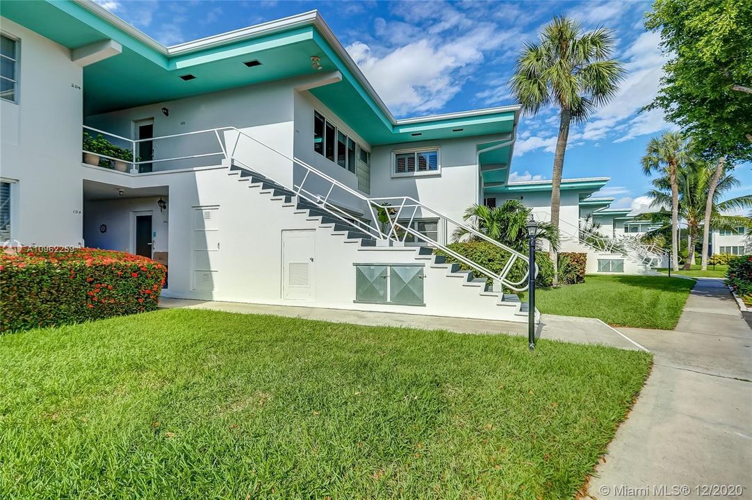 Vendido Recientemente: $250,000 (1 camas, 1 baños, 760 Pies cuadrados)