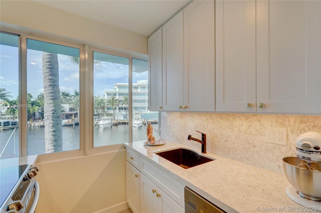 Vendido Recientemente: $250,000 (1 camas, 1 baños, 760 Pies cuadrados)