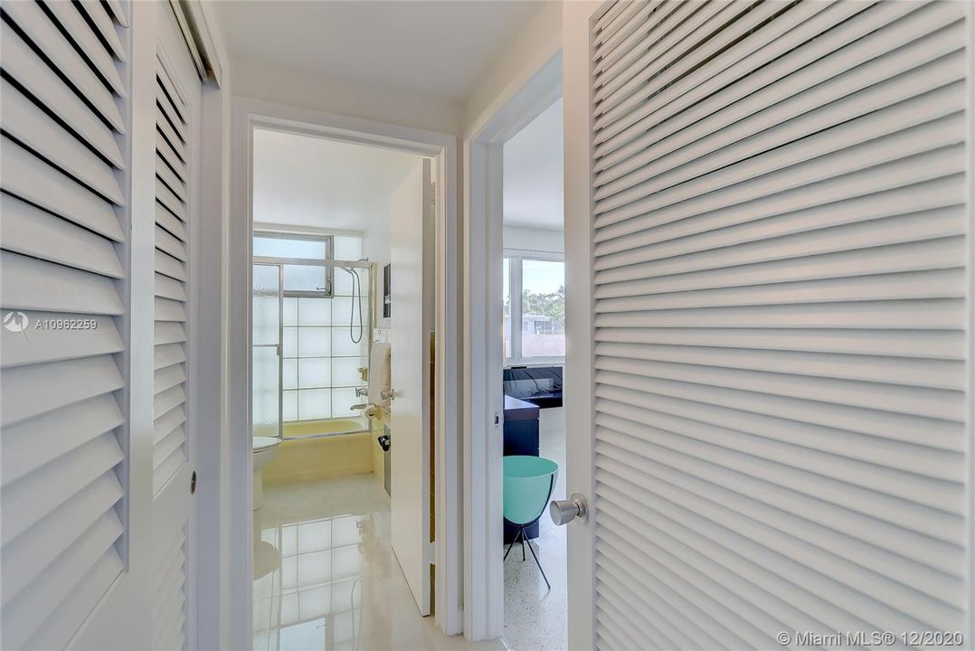 Vendido Recientemente: $250,000 (1 camas, 1 baños, 760 Pies cuadrados)