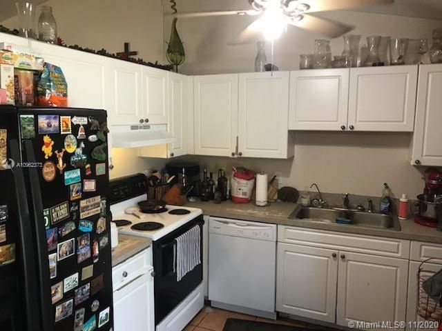 Recently Sold: $335,000 (3 beds, 2 baths, 1504 Square Feet)
