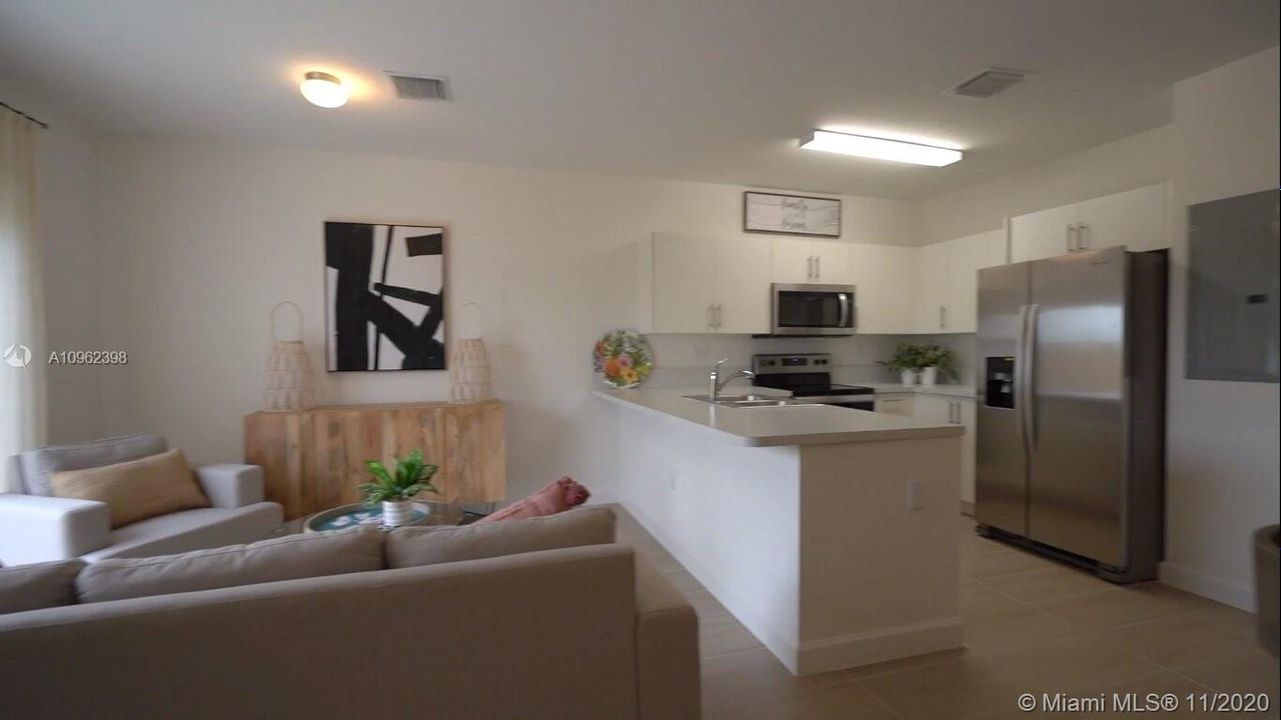 Recently Sold: $217,900 (3 beds, 3 baths, 0 Square Feet)