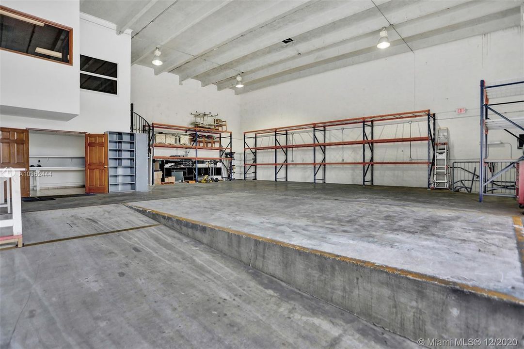 Vendido Recientemente: $800,000 (0 camas, 0 baños, 0 Pies cuadrados)