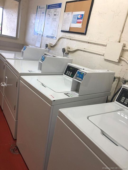Vendido Recientemente: $85,000 (1 camas, 1 baños, 675 Pies cuadrados)