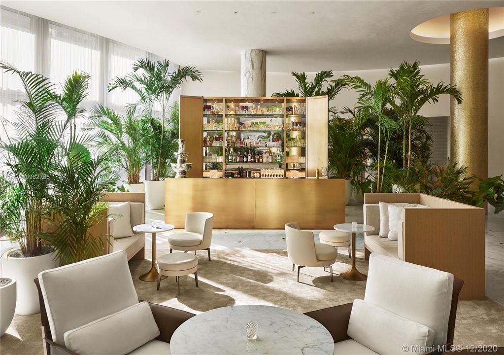 Recently Sold: $7,900,000 (3 beds, 3 baths, 3725 Square Feet)