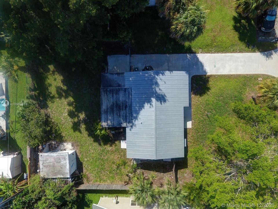 Recently Sold: $189,000 (2 beds, 1 baths, 1088 Square Feet)