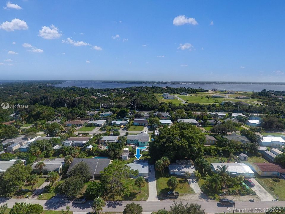 Recently Sold: $189,000 (2 beds, 1 baths, 1088 Square Feet)