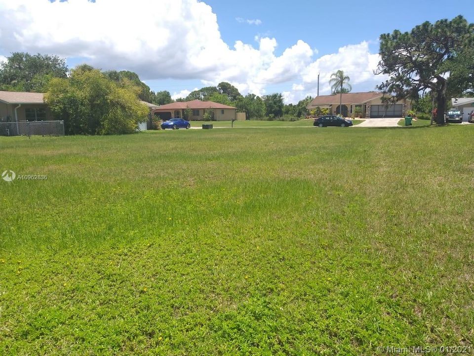 View from back to front of the land (Annapolis Street)