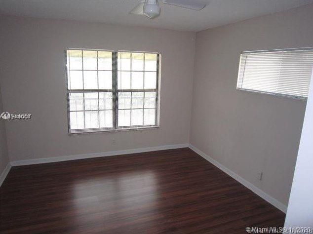 Vendido Recientemente: $140,000 (2 camas, 2 baños, 848 Pies cuadrados)